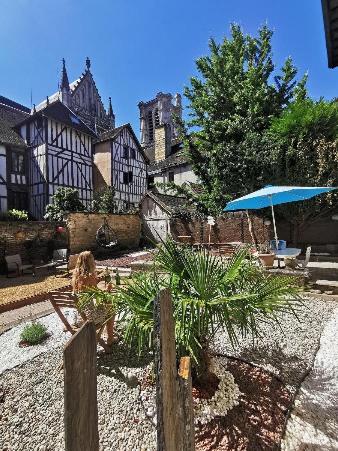 La Marmotte De La Cathedrale - Calme - Jardin Apartment Troyes Exterior photo
