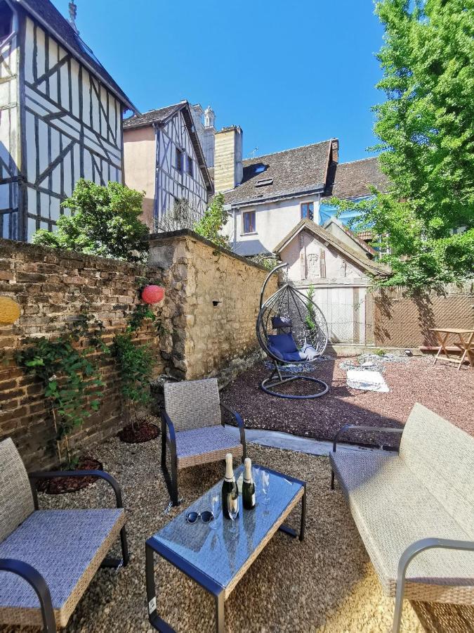 La Marmotte De La Cathedrale - Calme - Jardin Apartment Troyes Exterior photo